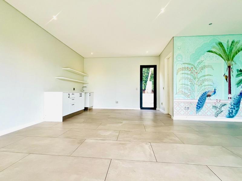 4 Bedroom Property for Sale in Constantia Western Cape